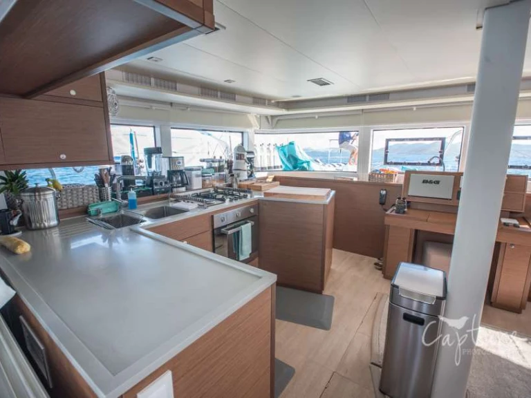 Luxury Yacht hire in British Virgin Islands (BVI) - Lagoon MAKING MEMORIES