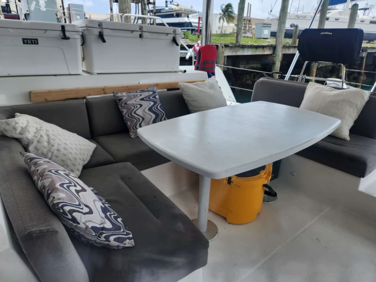 Luxury Yacht hire in Key West - Lagoon Sea Lab