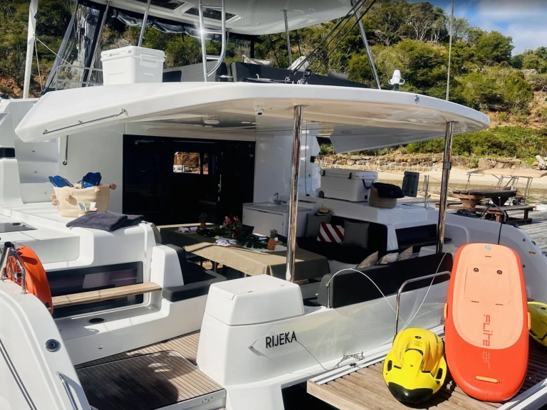 Yacht hire Kaštel Stari cheap ELDAMAR (SUMMER) 