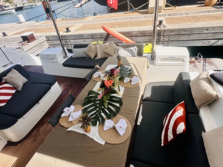 Luxury Yacht hire in Kaštel Stari - Lagoon ELDAMAR (SUMMER) 