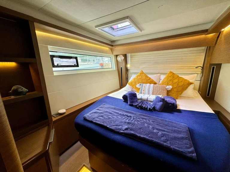 Luxury Yacht hire in Tortola - Lagoon THE ADVENTURE