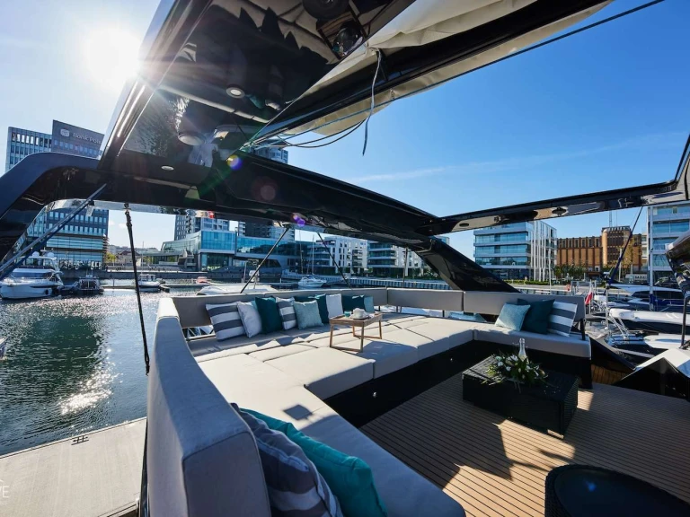Hire a Wave Catamarans WAVE  Portisco