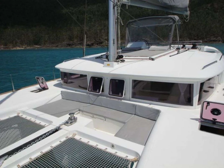Hire a Lagoon Claro Que Sea British Virgin Islands (BVI)