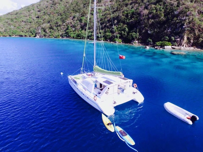 Hire Luxury Yacht with or without skipper Robertson and Caine British Virgin Islands (BVI)