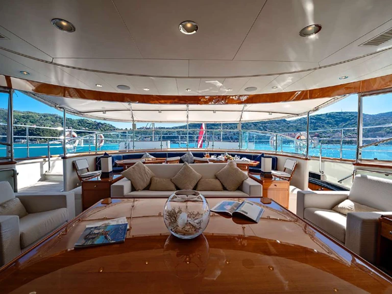 Hire Luxury Yacht with or without skipper Perini Navi La Spezia
