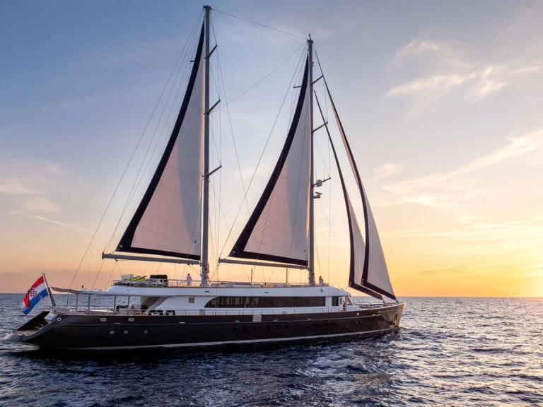 Charter a Custom Dalmatino in Croatia on Samboat