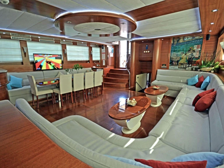 Charter a Custom DOLCE MARE in Turkey on Samboat
