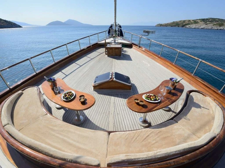 Luxury Yacht to hire Bodrum at the best price
