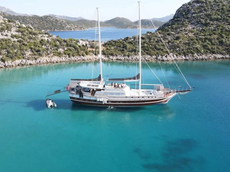 Luxury Yacht hire in Turkey -  Prenses Esila