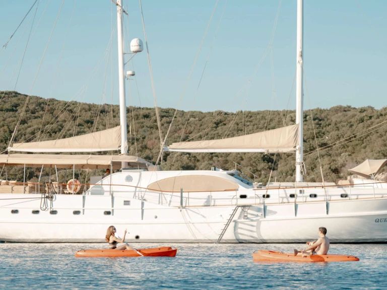 Hire Luxury Yacht Gulet with a boat licence