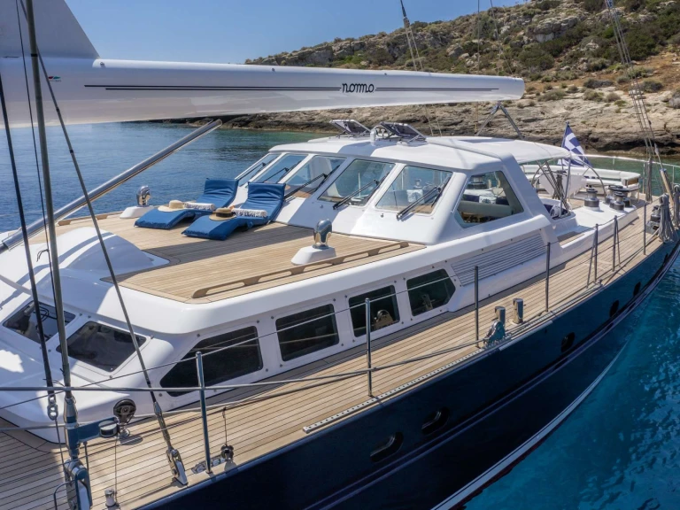 Hire Luxury Yacht with or without skipper Jongert Athens