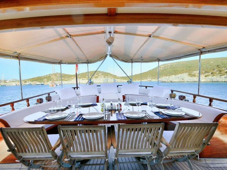Hire Luxury Yacht Custom built - Bodrum with a boat licence