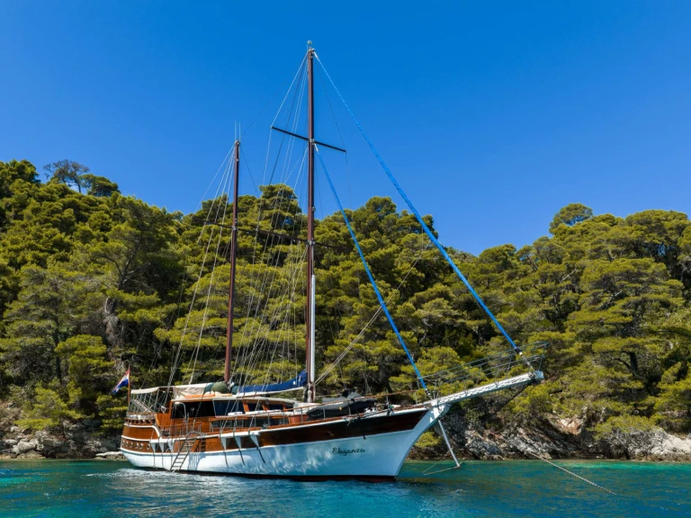 Yacht charter Split - Custom Eleganza on SamBoat