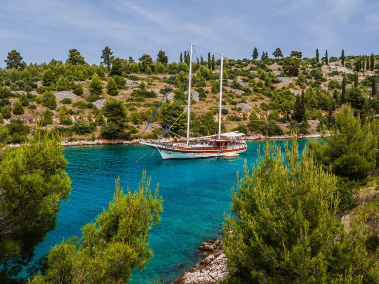 Luxury Yacht hire in Split - Custom Andi Star