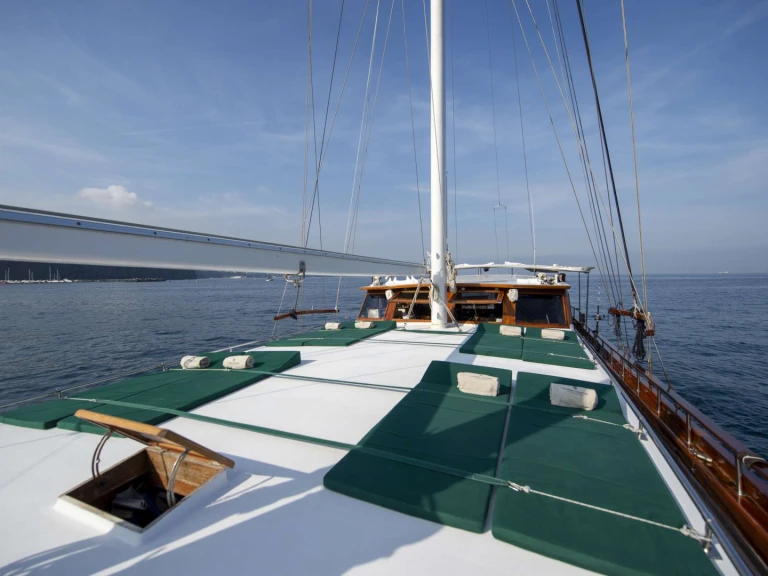 Charter a Custom Gulet-Motor Sailor DERIYA DENIZ in Castellammare di Stabia on Samboat
