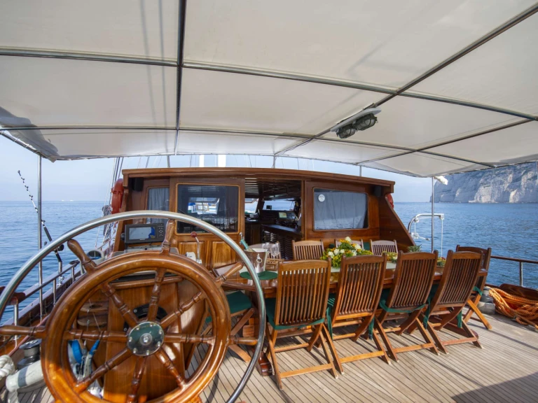 Hire Luxury Yacht with or without skipper Custom Gulet-Motor Sailor Castellammare di Stabia