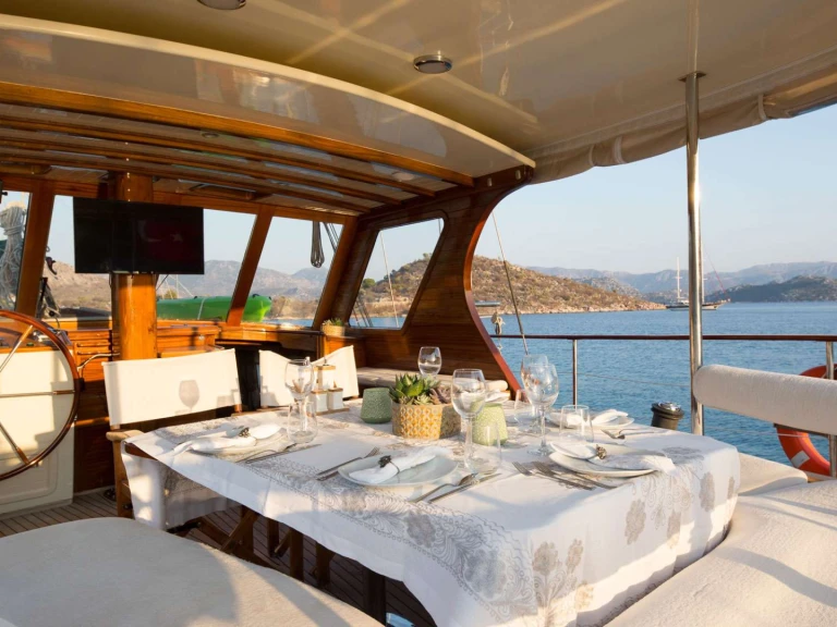 Hire Luxury Yacht Orion Yachts with a boat licence