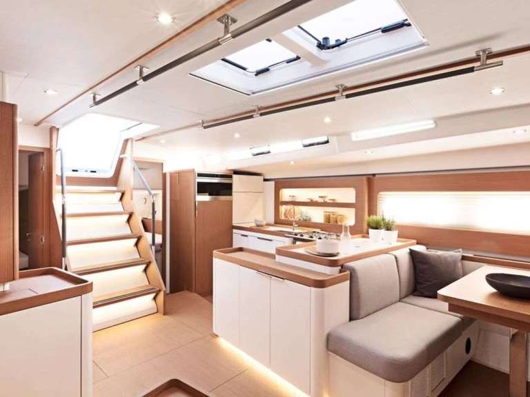 Yacht hire Olbia cheap Sea Dreamers