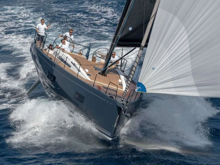 Luxury Yacht hire in Olbia - Bénéteau Sea Dreamers