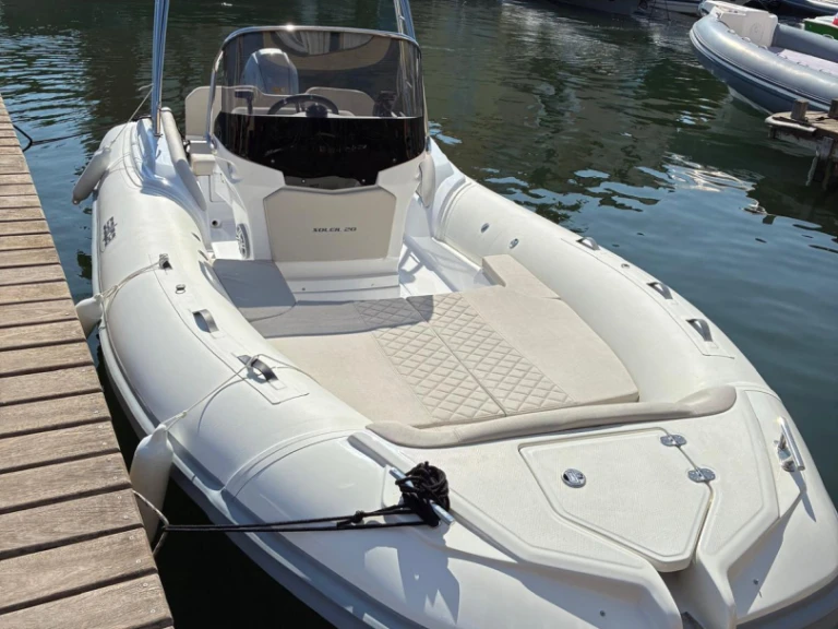 Yacht hire Port Grimaud cheap Salpa Soleil 20
