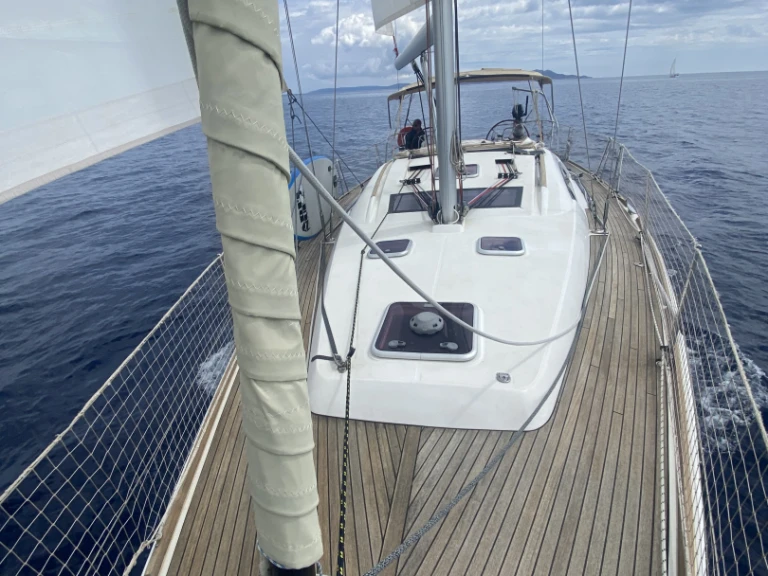 Hire Sailboat with or without skipper Bénéteau Saint-Mandrier-sur-Mer