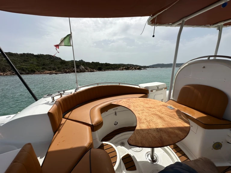 Hire RIB Abate with a boat licence