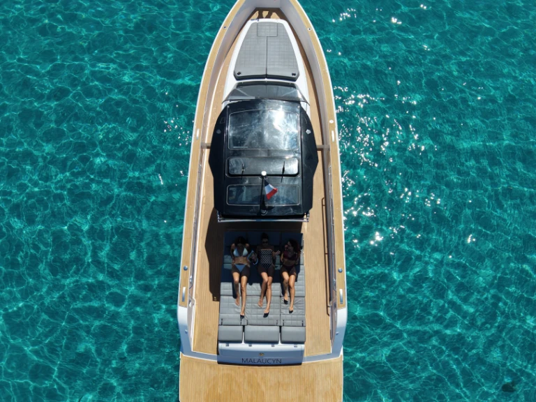 Pardo Yachts Pardo 43 charter bareboat or skippered in  France