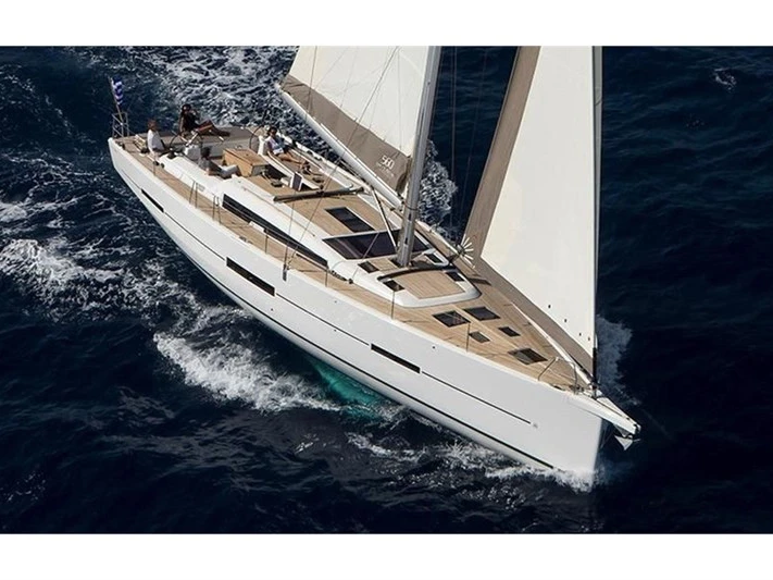 Hire Sailboat Dufour with a boat licence