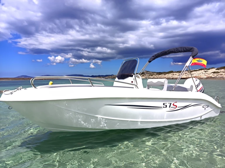 Yacht charter Ibiza Town - Trimarchi 57S on SamBoat