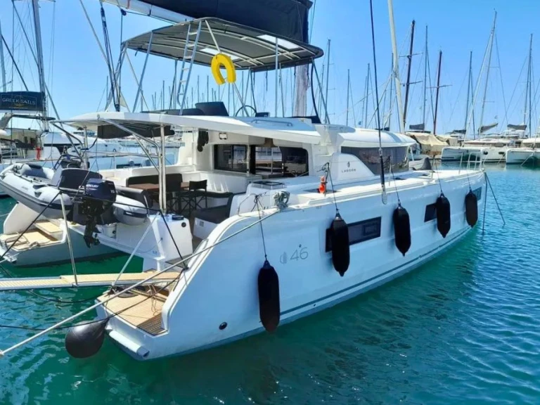 Hire a Lagoon Lagoon 46 Alimos