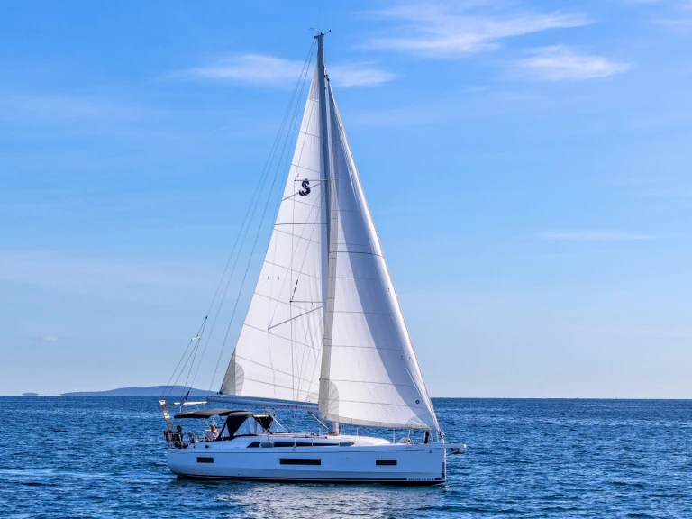 Yacht charter Alimos - Bénéteau Oceanis 40.1 on SamBoat