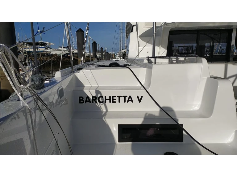 Hire Catamaran with or without skipper Lagoon Préveza