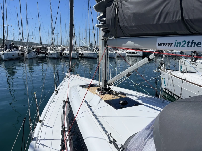 Yacht hire Punat cheap Dehler 38 SQ