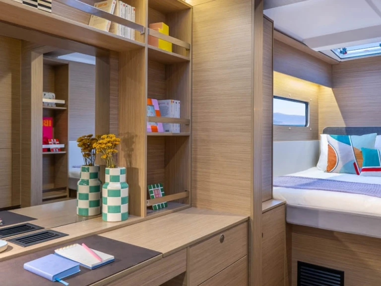 Charter a Lagoon Lagoon 38 in Porto Cheli on Samboat