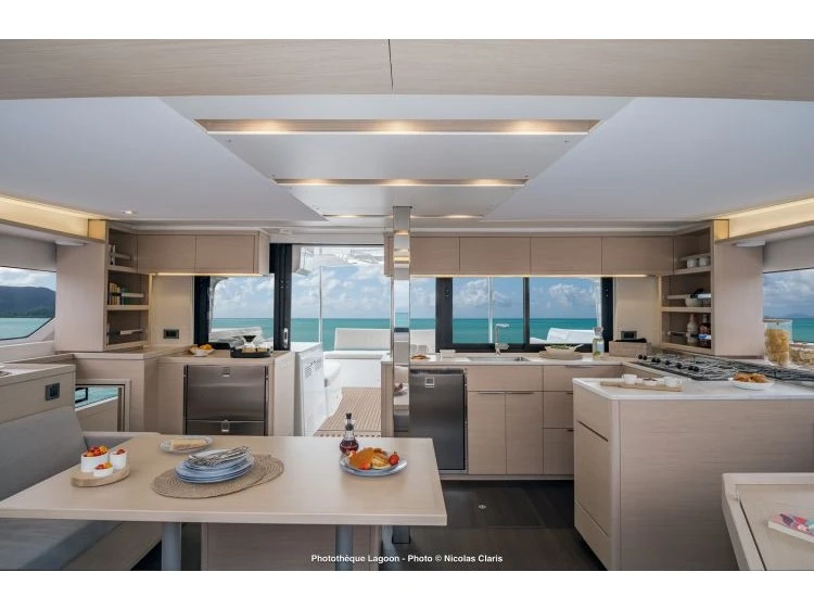 Yacht hire Préveza cheap Lagoon 46