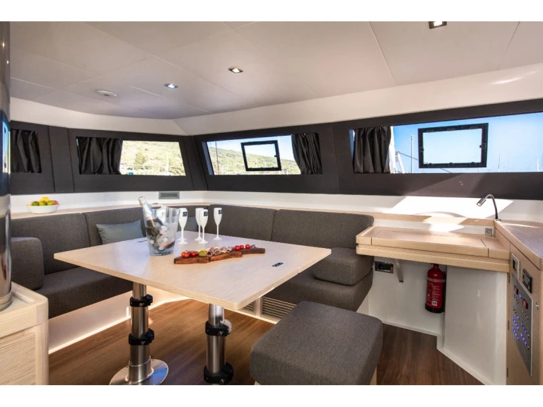 Catamaran hire in Préveza - Dufour Dufour Catamarans 48 Sail