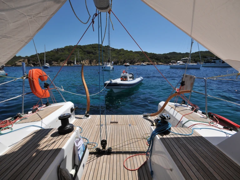 Hire Sailboat Bepox with a boat licence