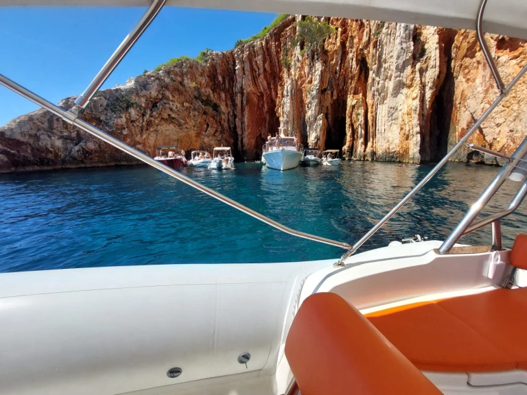 Hire RIB with or without skipper Marlin Boat Hvar