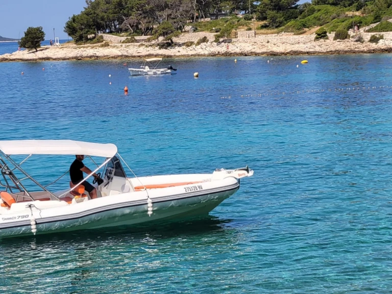 Hire RIB with or without skipper Marlin Boat Hvar