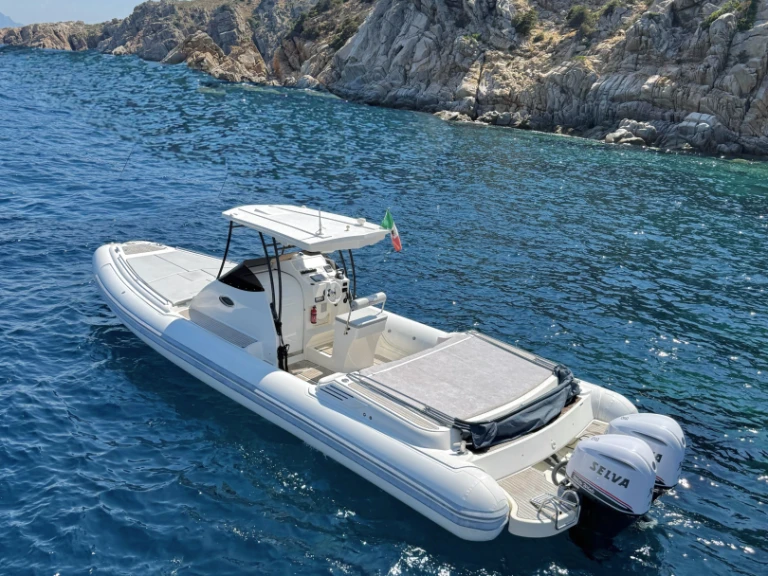 Charter a CVL Nautica Impetus 36 in Cannigione on Samboat