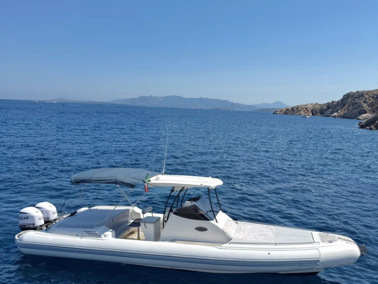 Hire RIB CVL Nautica with a boat licence