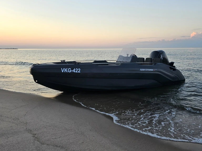 Motorboat to hire Vannes at the best price