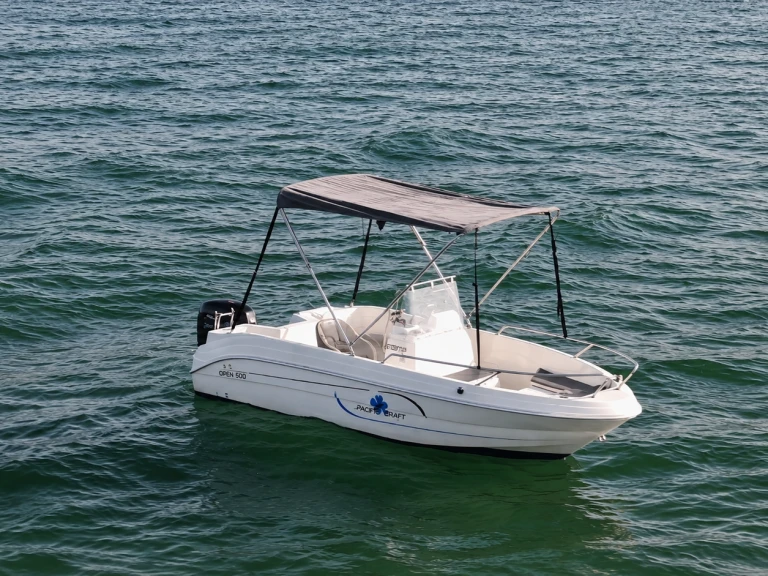 Yacht hire Valras-Plage cheap Pacific Craft 500 Open Trendy