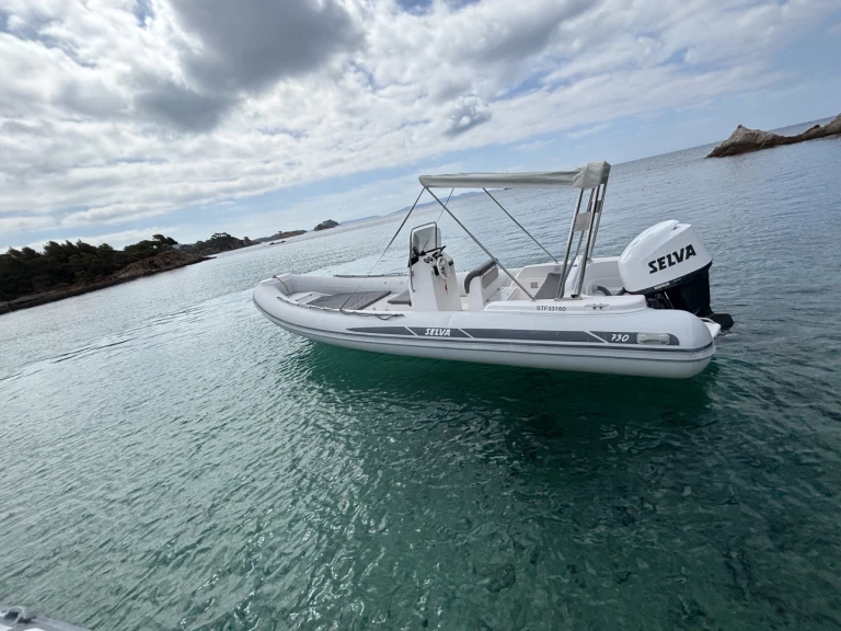 Joker Boat Joker Boat 630 charter bareboat or skippered in  Hyères