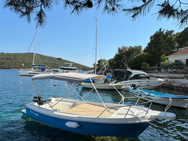 Yacht hire Okrug Gornji cheap 505