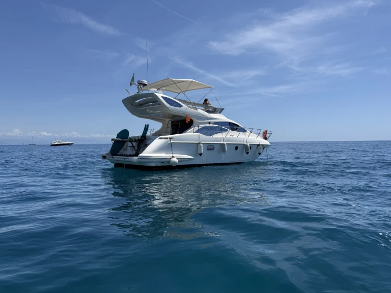 Yacht hire Varazze cheap Azimut 43 Fly