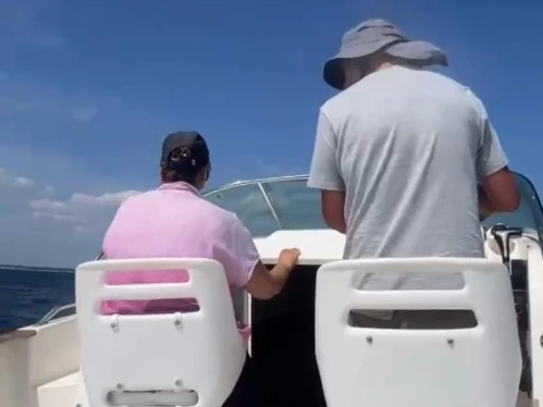 Motorboat to hire Lorient at the best price