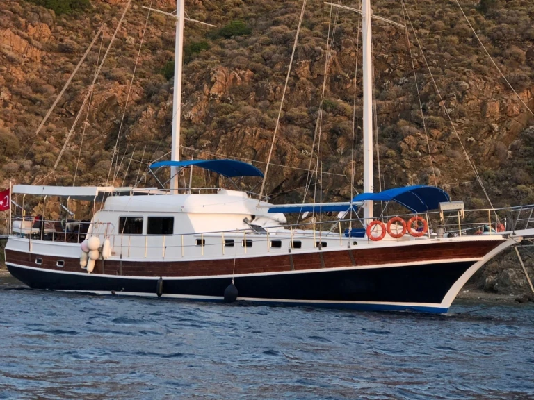 Charter a Custom Made Custom made in Marmaris on Samboat
