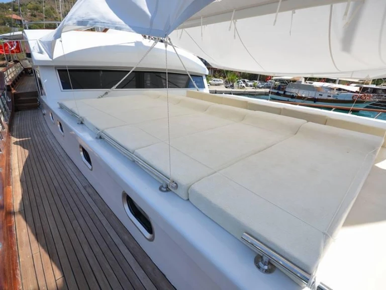 Hire a Custom Made Custom made Marmaris