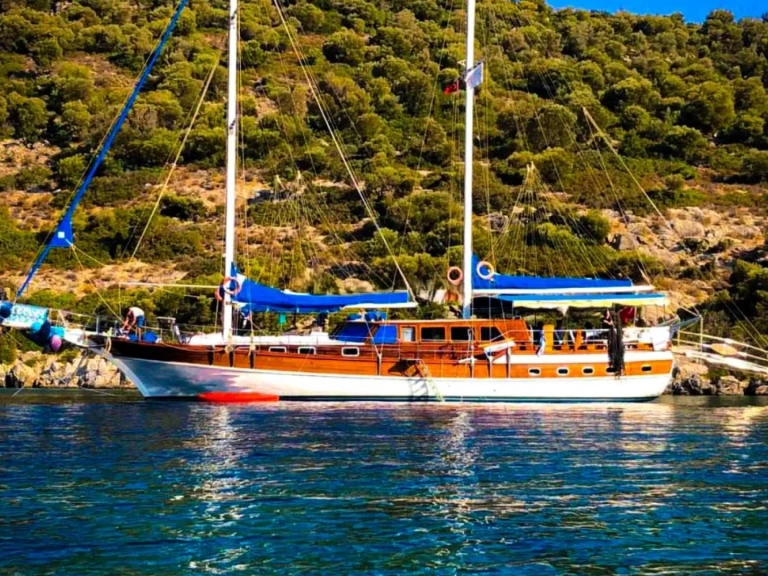 Charter a Custom Made Custom made in Marmaris on Samboat
